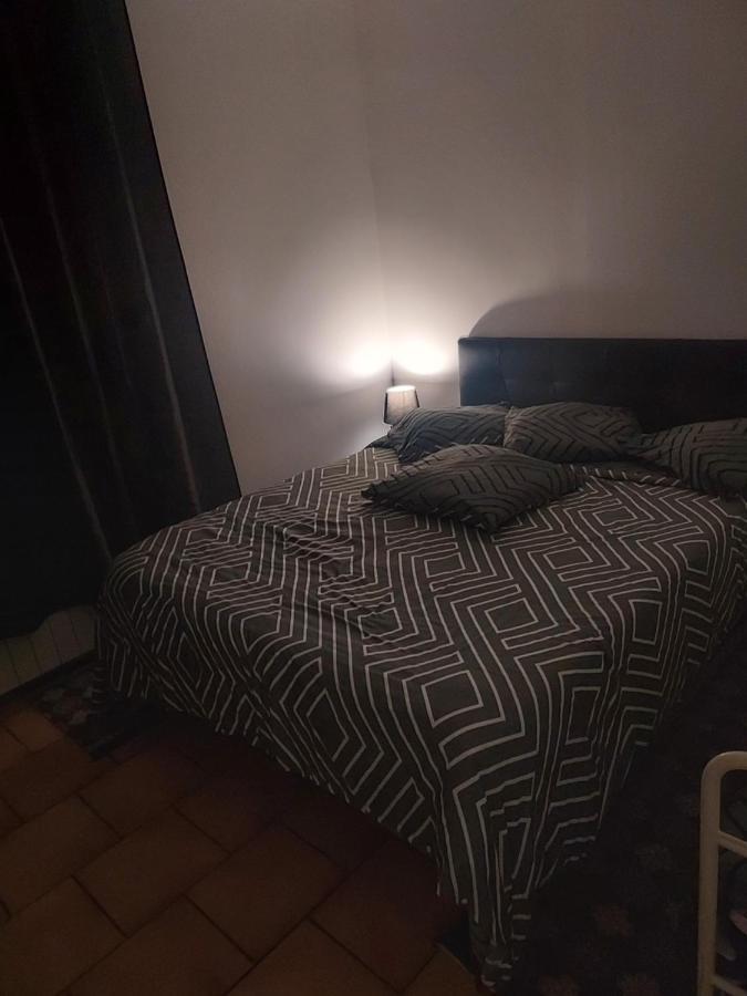 מולאן Appartement Meuble Avec Deux Chambres מראה חיצוני תמונה
